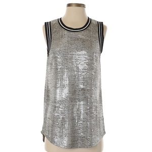 Trouve metallic tank size medium